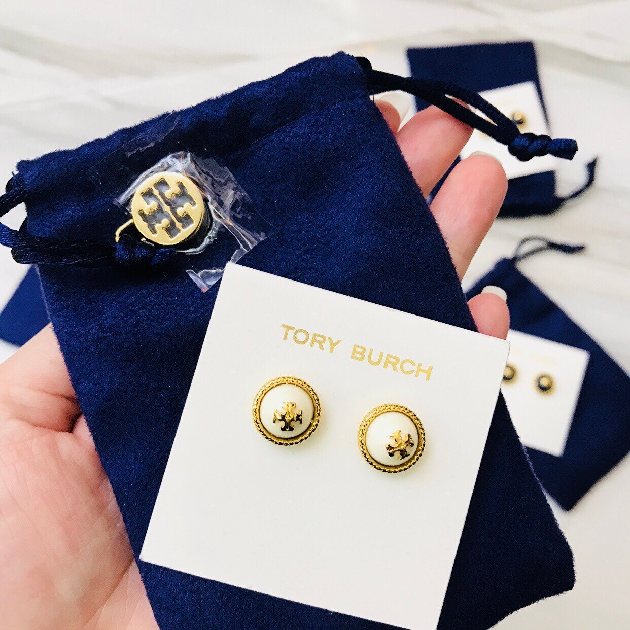 Tory Burch 珍珠耳環