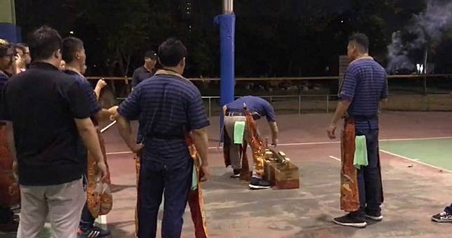 闖喪家「揭密送肉粽」　魯莽男直播遭判拘役50天