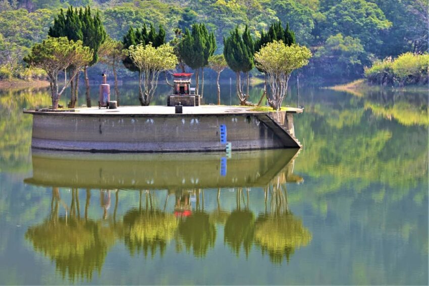 桃園大溪景點＿水中土地公