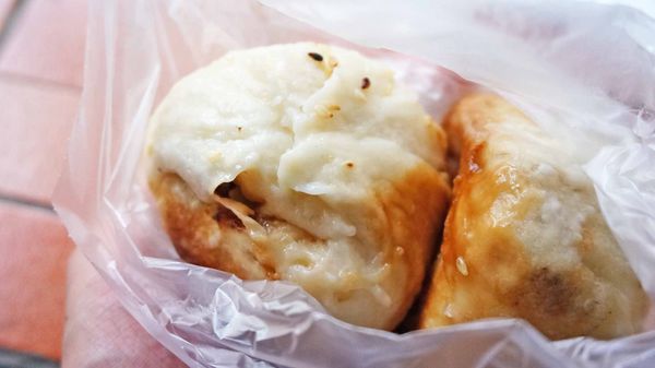 【台北美食】鼎錩鋊30年水煎包-30年老字號美味又好吃的水煎包美食