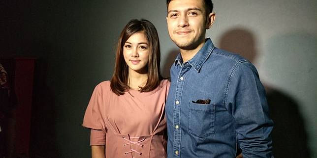 Selamat Rifky Balweel Dan Biby Alraen Dikaruniai Bayi Laki Laki Kompas Com Line Today