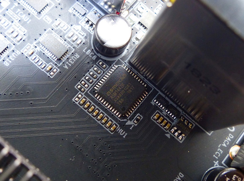 全核 5Ghz 供電散熱強化，GIGABYTE Z390 AORUS MASTER 主機板動手玩
