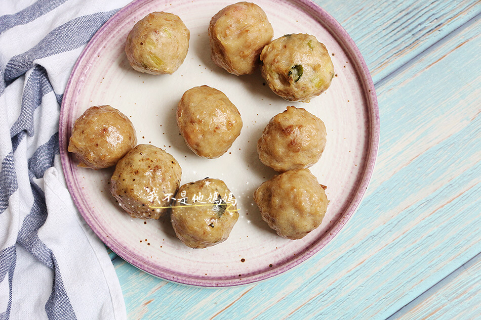 大力丸,手工肉丸推薦,手工丸子,肉丸推薦,冷凍手工丸子,冷凍手工肉丸,黑胡椒肉丸,芹菜肉丸,香菇肉丸,香菇手工肉丸,香菇貢丸,手工香菇貢丸