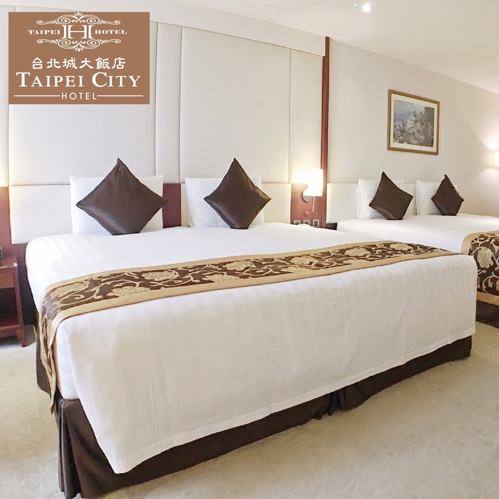 1.持本券可入住豪華家庭四人房，含四客中西式自助早餐2.本票券已含服務費，除了特定日期（請參考說明12）之外，不分平假日皆可使用3.入住時間 15:00 開始 / 退房時間 12:00之前4.客房坪數