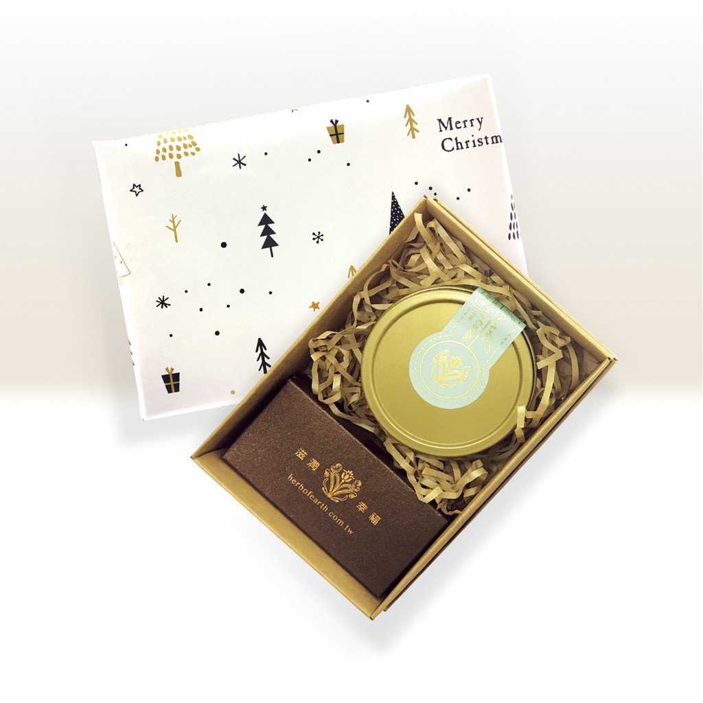 - 品牌：滋潤幸福- 內容物：薰衣草紫玉手工蠟燭50g±5g x1 / 紫光馬賽手工皂25g±3g x1 / 珊瑚蘆薈手工皂25g±3g x1 【薰衣草紫玉手工蠟燭】此款蠟燭的特色是添加真正薰衣草、西