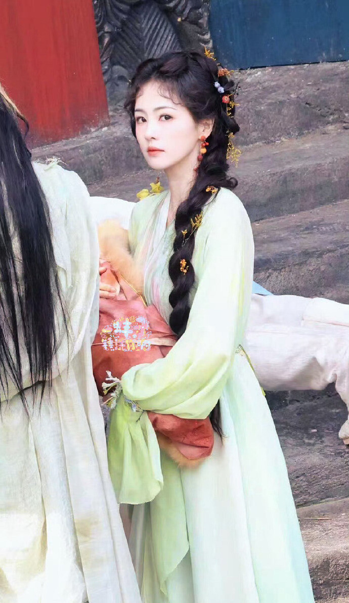 2024古裝劇10女神造型！楊紫富貴,趙露思夢回《長歌行》,劉詩詩比《一念關山》更美成仙