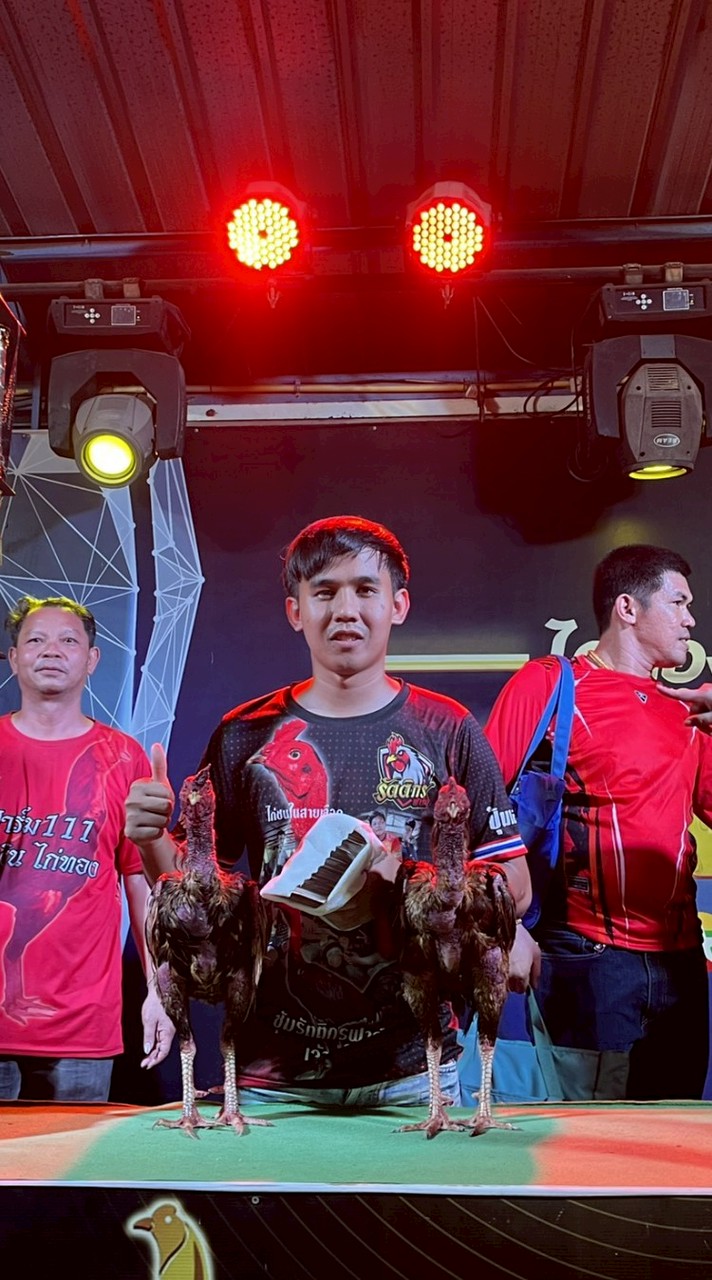 ซุ้ม รัตติกร ฟาร์ม