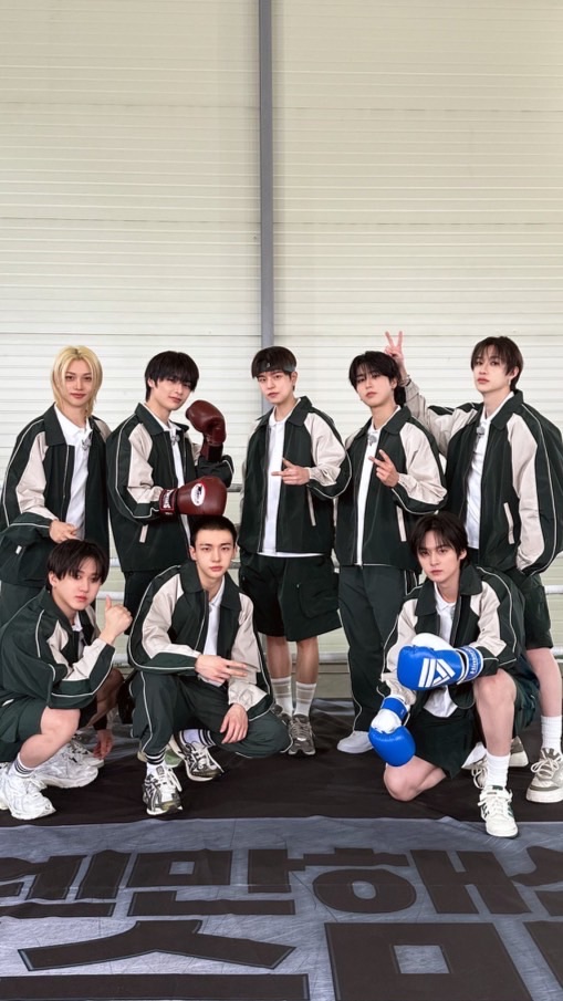 StrayKids🧭STAY🎀聊天俱樂部❤️🖤🩶