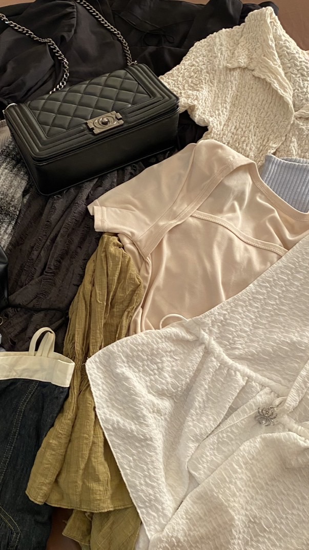 รับหิ้วประตูน้ำ เสื้อผ้าแฟชั่นมือ1 🧸🧵👚