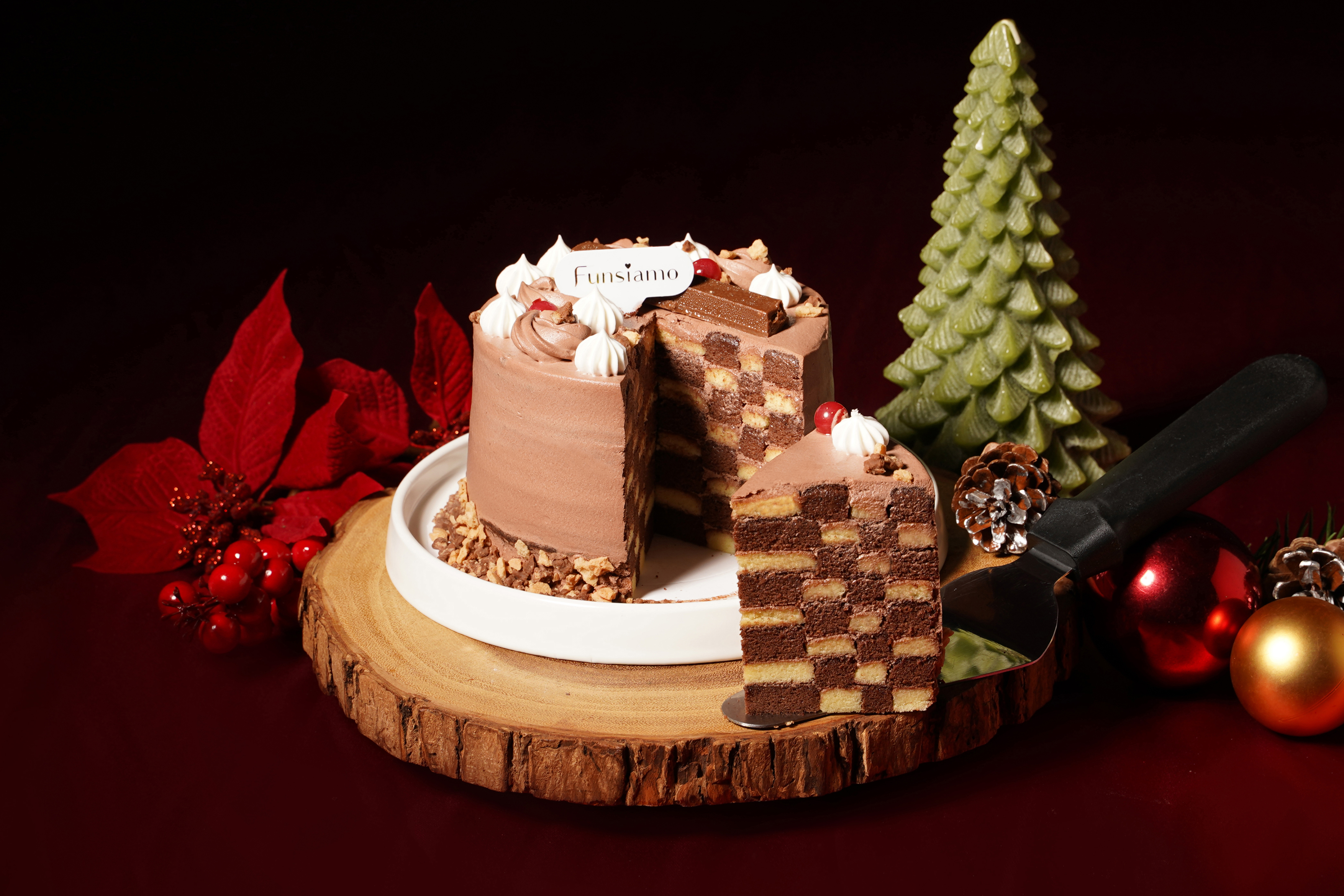 王后巧酥雙色棋格蛋糕(圖/Funsiamo)