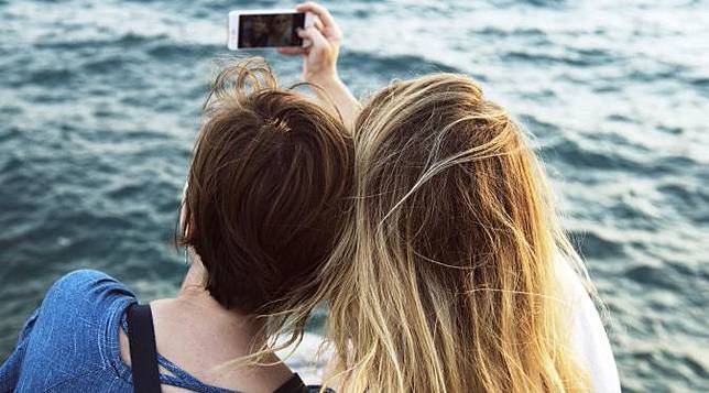 10 Selfie Tragis sebelum Maut Merenggut Nyawa