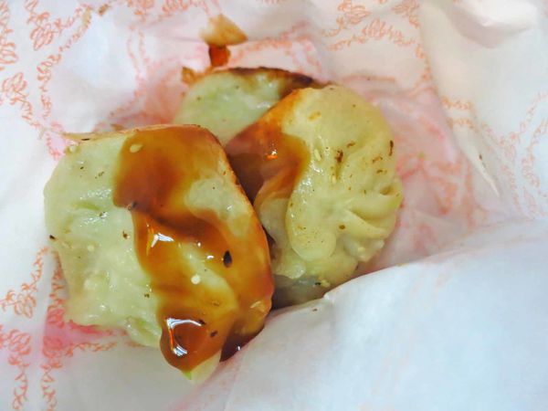 【台北美食】師大生煎包-經常大排長龍的美食小吃店 【台北美食】師大生煎包-經常大排長龍的美食小吃店