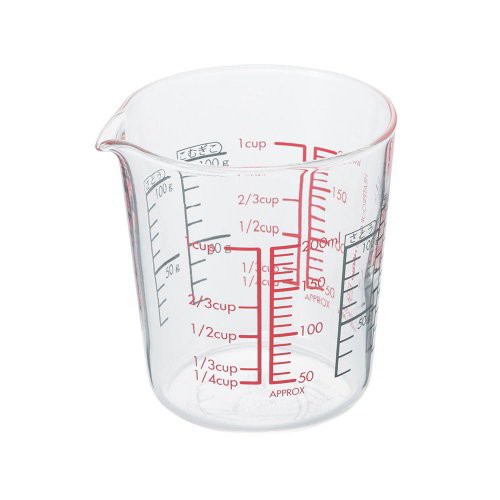 黑、紅色刻度線，能輕鬆的辨識壺內的容量日本HARIO簡介日本HARIO成立於1921年，迄今有近百年歷史，初期以生產物理化學專業器皿為主，後投入消費性玻璃領域，尤其在手沖咖啡器皿上為世界領導品牌。HA