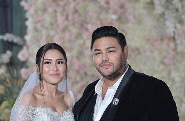 Ayu Ting Ting dan Ivan Gunawan (Instagram/@ivan_gunawan)