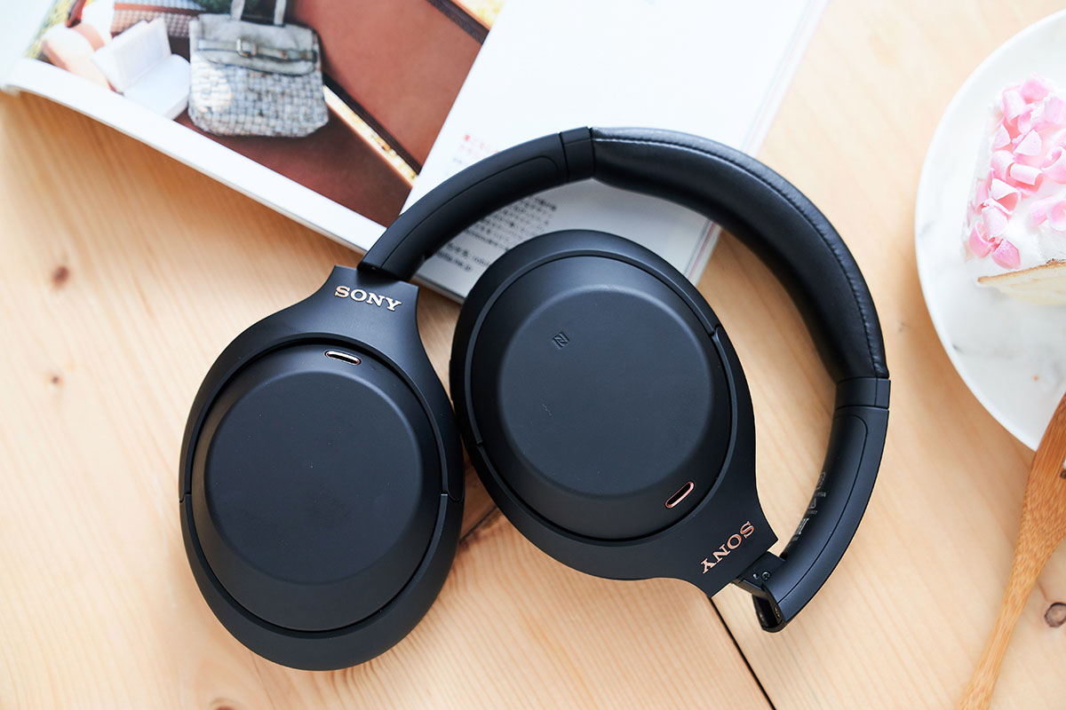 Sony WH-1000XM4 藍牙降噪耳機，AI 加持，音質再升級