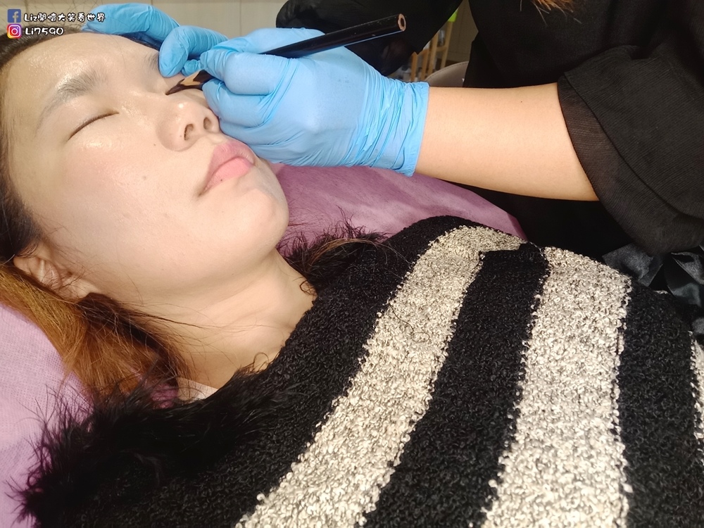 繡眼線IMG20191205193632Liz開懷大笑看世界.jpg