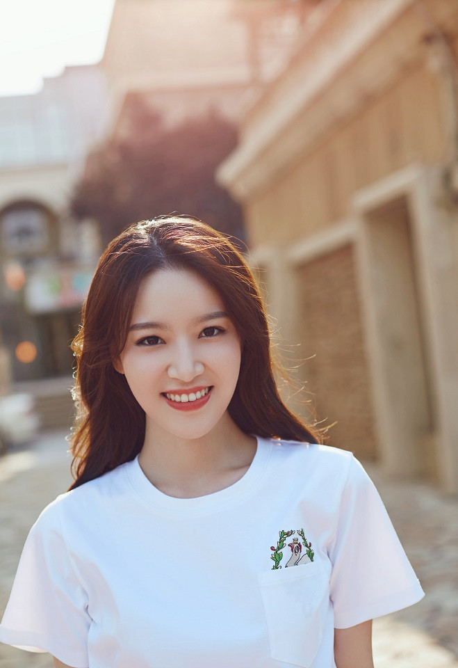 古裝劇《長安諾》后宮娘娘2：梁婧嫻 飾演 凌蓁兒