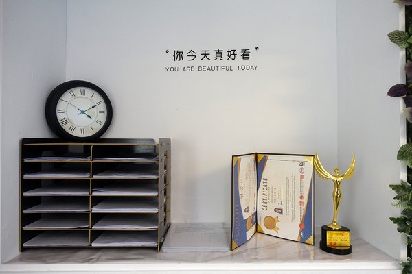 北市平價霧眉-An&amp;apos;s安婕絲半永久紋繡美學，北車推薦霧眉，霧眉4999、隱形眼線2500(含補色)、修眉、男士飄眉，專業便宜台北霧眉