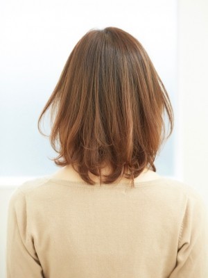 ひし形ボブでモテ度アップ 30代女性に似合うヘアスタイル