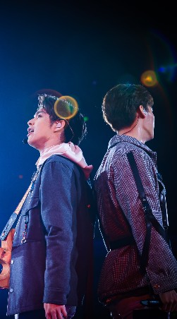 Beside BrightWin