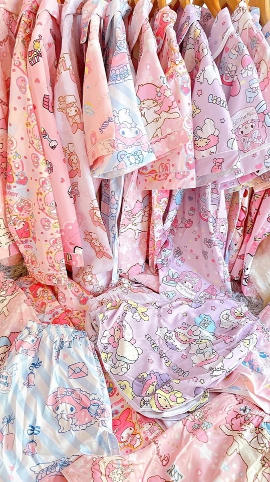 ชุดนอนกลุ่มใหม่ By. TANGUY