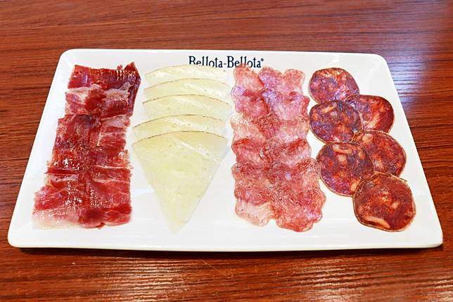 食慾之秋邂逅火腿芝士的濃香滋味 Sisguide Line Today