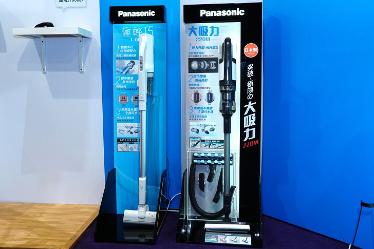 Panasonic 今年新推出的氣旋式無線吸塵器 MC-BJ990、MCSB30J。