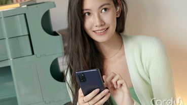 三星星粉機容量升級 早鳥送快充行動電源