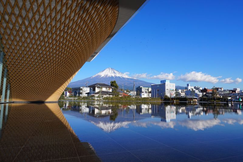 拍富士山的好地方 靜岡縣富士山世界遺產中心 Travelcom