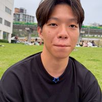 76 陳俊澤頭頂垃圾桶