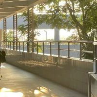 โรงเรียน ชิราคาวะ (รวมด้อม)