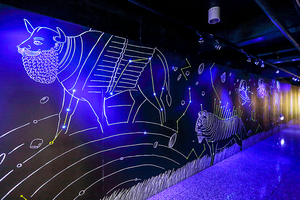 高雄在地藝術家Croter發揮創意，將穀物文化和品牌歷史畫成童趣繽紛的插畫。(攝影/Carter) 