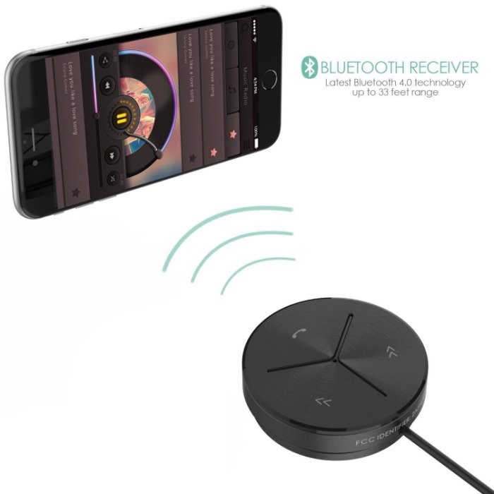 以無線遠端技術，直覺式控制手機選曲。無線更安全，音樂隨你放。 小巧且安裝使用都很方便，可利用隨包裝附的3M貼至駕駛座方便操控的位置，插上音源線即可配對連線使用。 行車助手 藍芽4.1播放技術。流暢低延