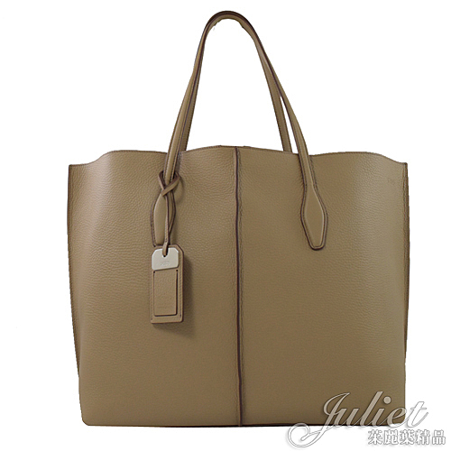 ★品牌經典牛皮托特包 ★頂級質感皮革材質 ★哈燒單品，俐落簡約的造型 ★高質感包款，車工精細