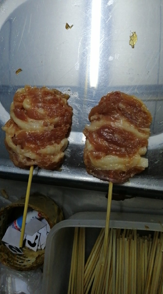 หมูปิ้งนมสด-หมูปิ้งโบราณ ไก่ปิ้ง หมูทอด