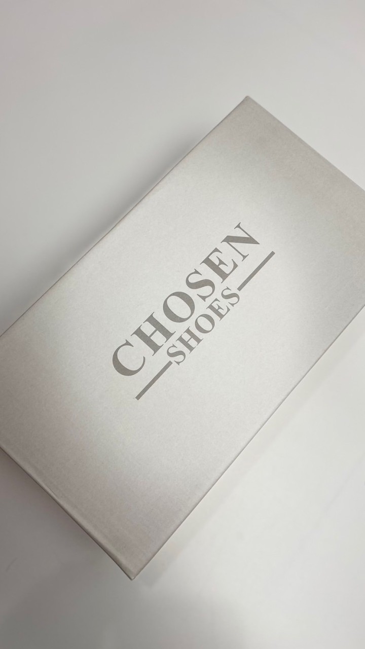 ร้านรองเท้า CHOSEN SHOES