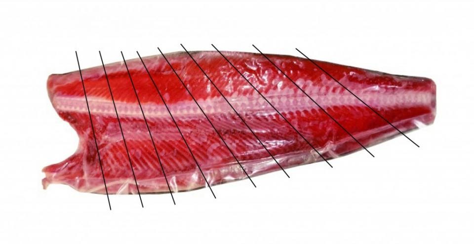 白い筋を見つけたらすぐに買うべし 鮭のプロに聞く おいしい切り身の見分け方 Jタウンネット