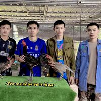 ซุ้ม_เด็กเหียงค่อม