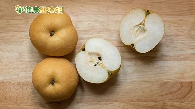 挑水梨重點在表皮、果點、蒂頭！加1動作更保鮮 | 健康醫療網 | LINE TODAY