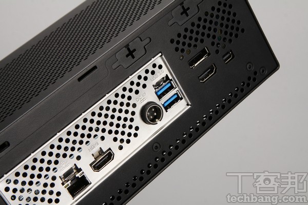 ASRock DeskMini GTX－ 可搭載GTX1080顯示卡的迷你電腦