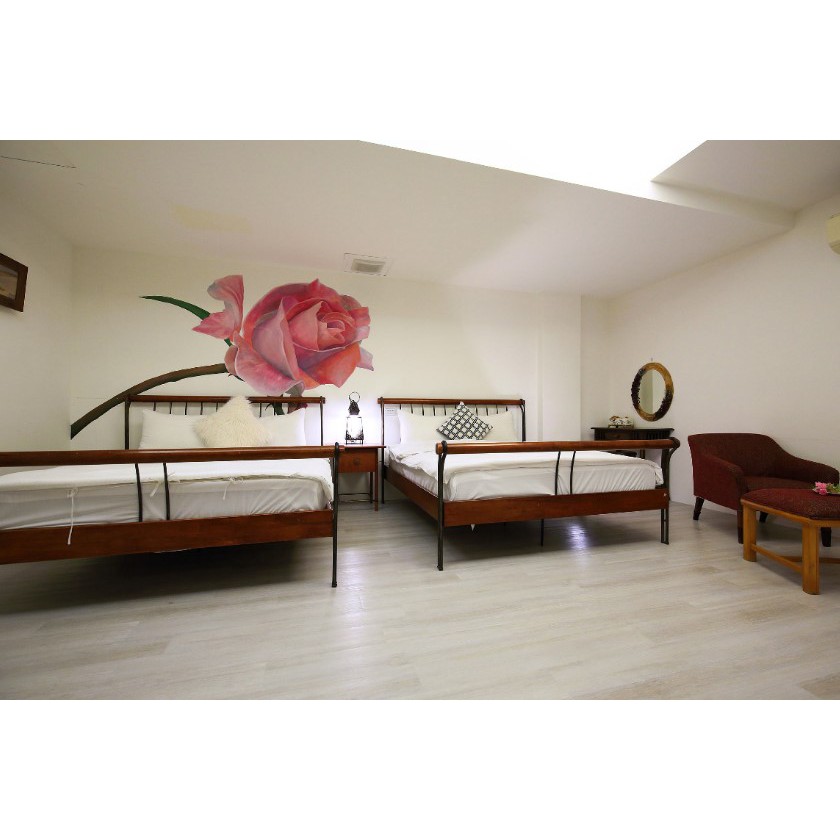 花蓮玫瑰花園典雅4人房B款套房住宿券