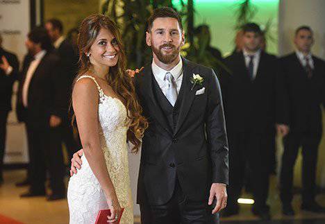 Karpet Merah dan Mewahnya Pernikahan Messi - Antonella