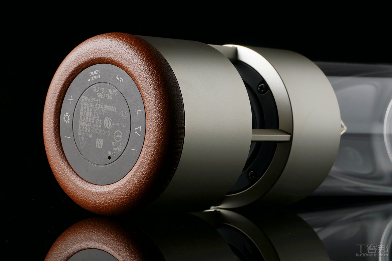 有機玻璃也能發聲？Sony LSPX-S1 無線玻璃共振揚聲器開箱試聽