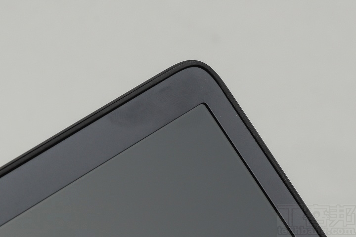 Asus ZenBook S UX391UA 評測：1公斤輕薄旗艦新作，集合主流與商務筆電優勢