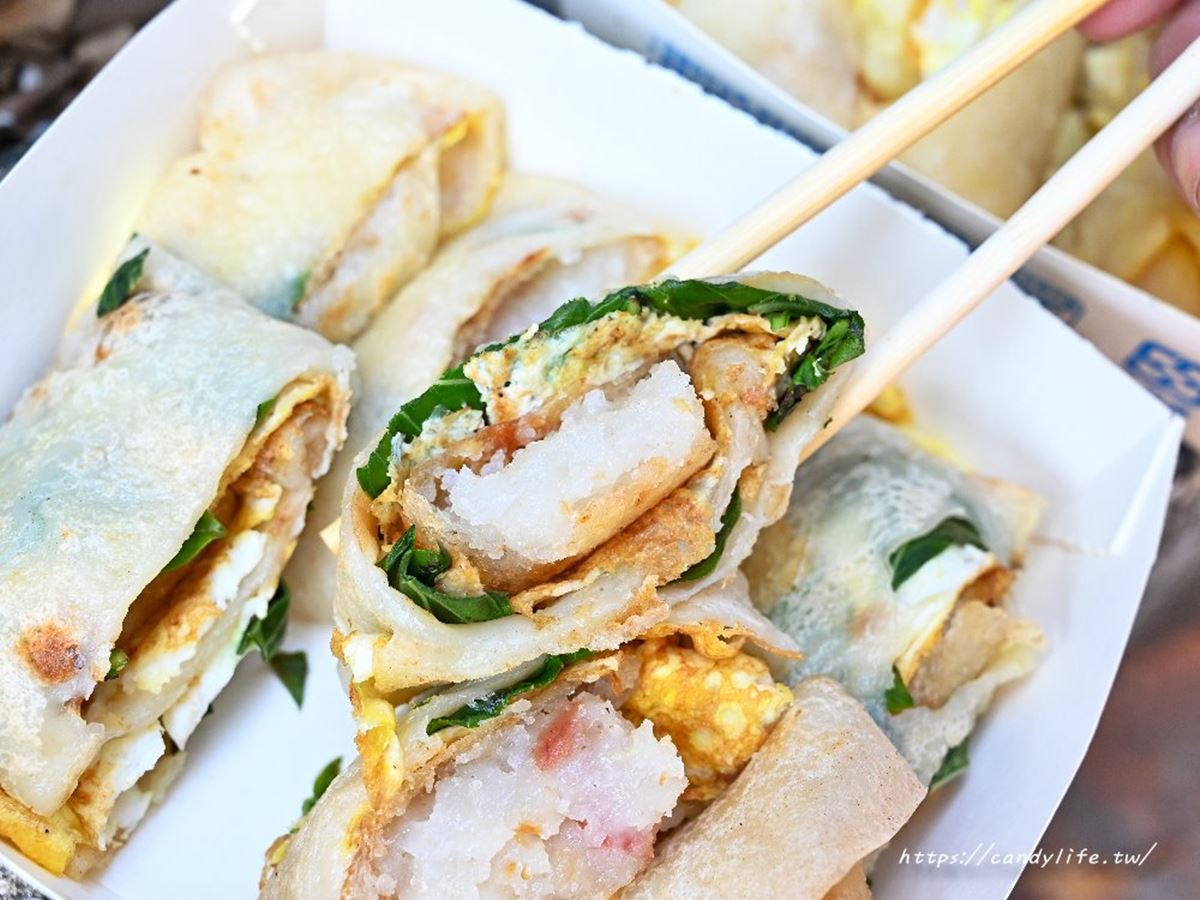 50元內搞定！台中６排隊高CP值早餐：免費加爆蔥花、30元阿婆炒麵、粉漿蛋餅