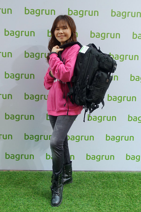  bagrun防水背包，bagrun台北西門町VAR LIVE旗艦店開幕，貝格朗都會玩家軍事風格後背包，好用多功能後背包，機能後背包推薦，貝格朗機能後背包