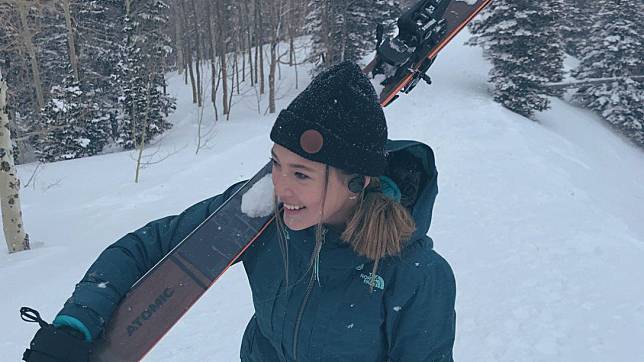 Eileen Gu: American freestyle ski champ competes for China in