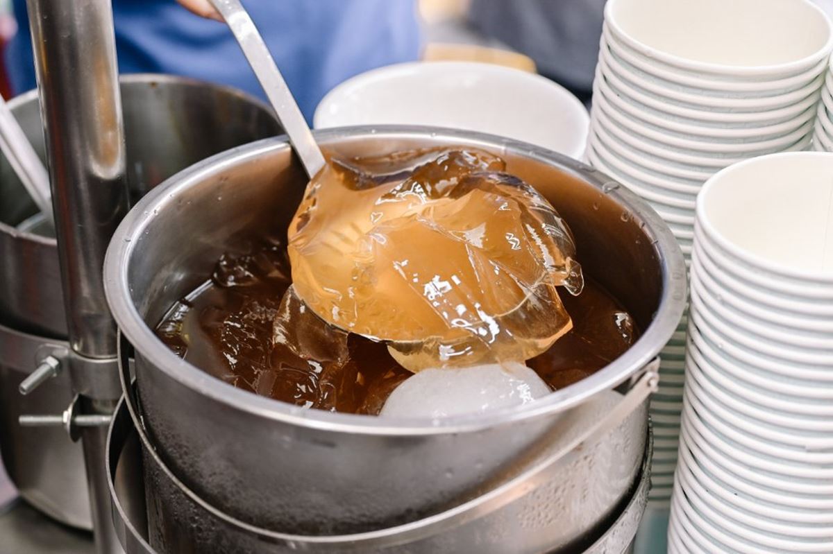 連台北人都不知！「隱藏版夜市」６必吃：芋泥瀑布冰、老店滷肉飯、檸檬愛玉