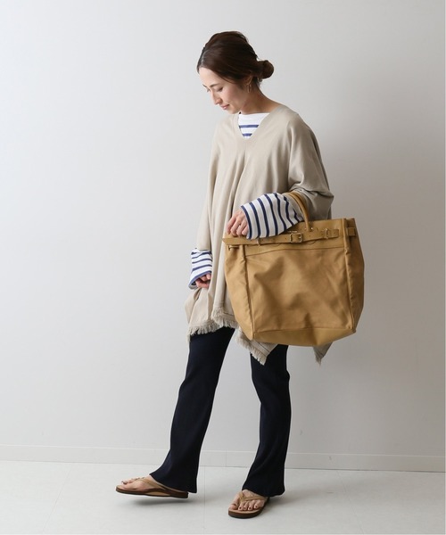 米駝色斗篷上衣