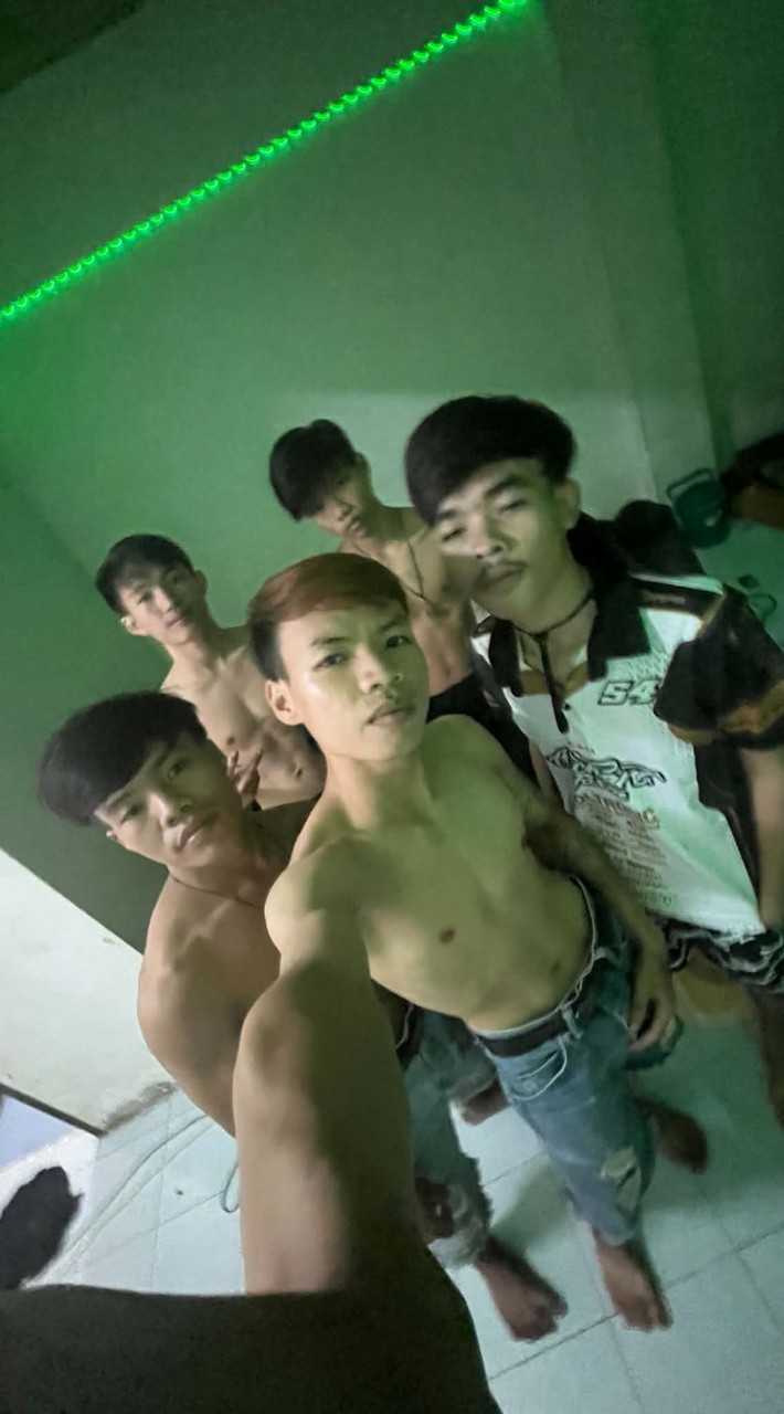 BB_GG